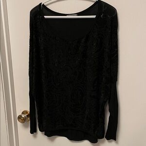 Angela Mara Black Long Sleeve Top With Detailed Front Size Medium